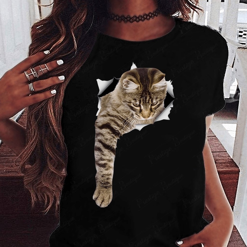 Tricou feminin PISICA SNEAKY TIGRATA NEGRU
